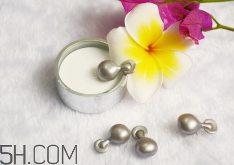 雅頓白手套膠囊怎么用？雅頓白手套膠囊晚上用還是白天用