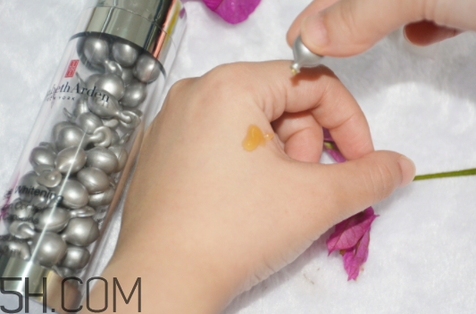 雅頓白手套膠囊怎么用？雅頓白手套膠囊晚上用還是白天用