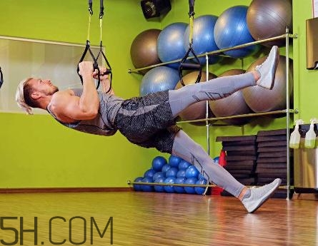 trx訓(xùn)練減脂效果怎么樣？trx會把門弄壞嗎？