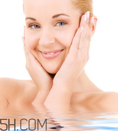 潔爾陰一次用多少毫升？潔爾陰一次洗多久？