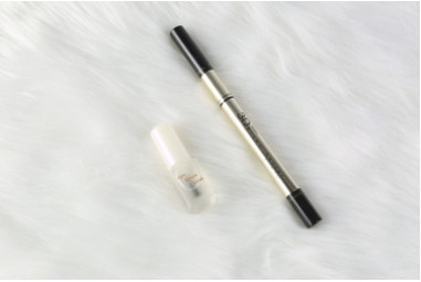 大創(chuàng)睫毛雨衣好用嗎 大創(chuàng)睫毛雨衣怎么樣 大創(chuàng)睫毛雨衣好用嗎 大創(chuàng)睫毛雨衣怎么樣