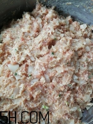 灌湯包的做法？灌湯包怎么做好吃？