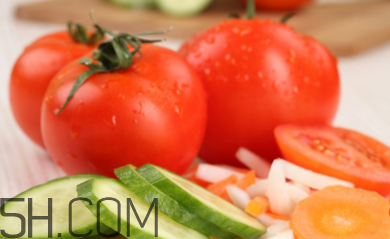 生蠔可以和苦瓜一起吃嗎？生蠔和西紅柿可以一起吃嗎？