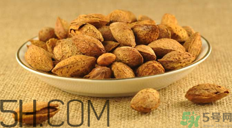 巴旦木是杏仁嗎？巴旦木和杏仁的區(qū)別及營養(yǎng)價(jià)值