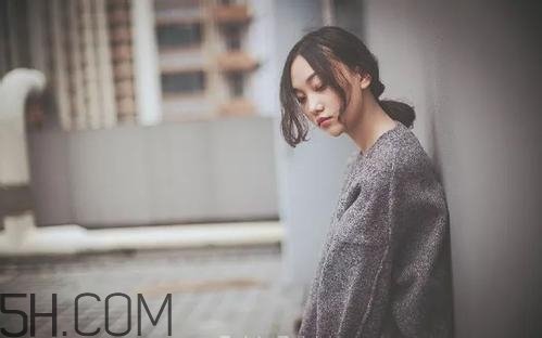 導(dǎo)致結(jié)石的原因有哪些？哪些飲食習(xí)慣容易導(dǎo)致結(jié)石？