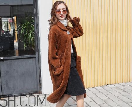 貂絨大衣可以機洗嗎？貂絨大衣可以熨燙嗎？