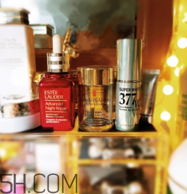 雅頓金膠和小棕瓶哪個(gè)好？雅頓金膠和小棕瓶對(duì)比