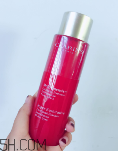 嬌韻詩分齡精華水有幾款？嬌韻詩分齡精華水怎么用？