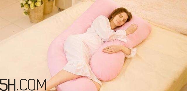 睡覺(jué)不關(guān)燈的危害有哪些？如何正確的睡個(gè)美容覺(jué)？