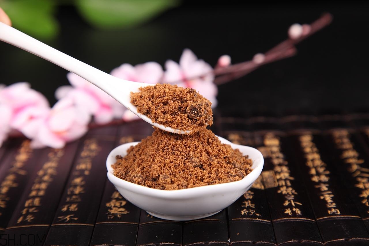 紅豆薏米加紅糖好嗎？紅豆薏米加紅糖的功效有哪些？