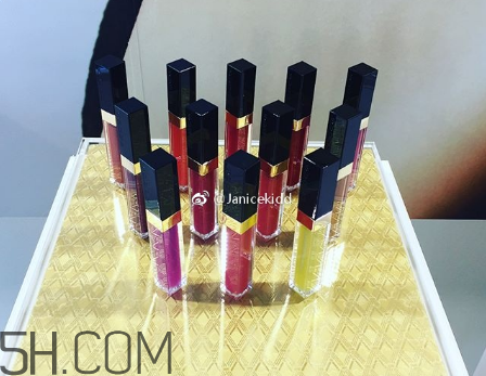 suqqu2018春季彩妝多少錢？suqqu化妝品產(chǎn)品介紹