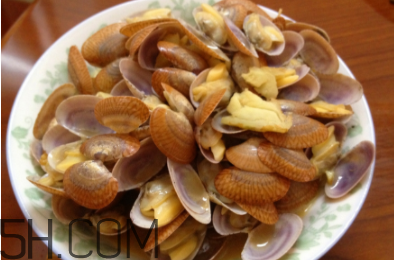 花甲需要焯水嗎？吃花甲不能吃什么？