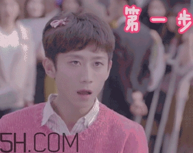 張一山式比心怎么做？張一山比心動(dòng)圖