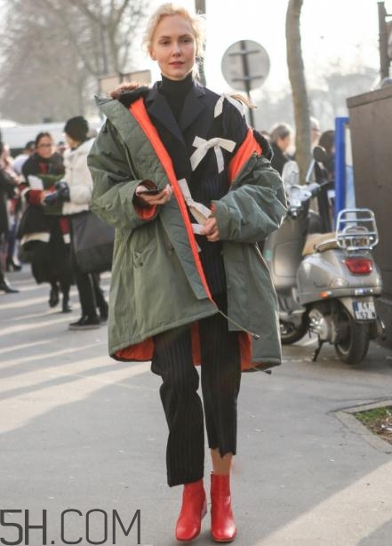 派克大衣搭配什么鞋子？派克大衣搭配鞋子圖片