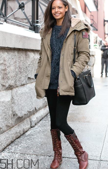 派克大衣搭配什么鞋子？派克大衣搭配鞋子圖片