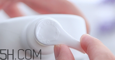 c乳是什么護(hù)膚品？c乳蓋子怎么打開？