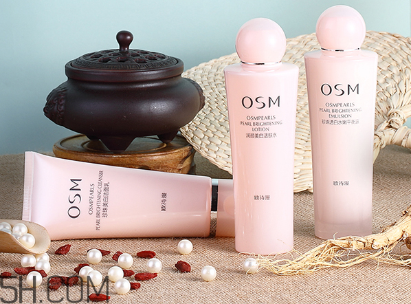 歐詩(shī)漫營(yíng)養(yǎng)美膚補(bǔ)水套組多少錢_專柜價(jià)格