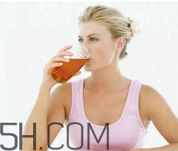 喝酵素拉肚子怎么回事？?jī)和裁磿r(shí)候喝酵素最好？