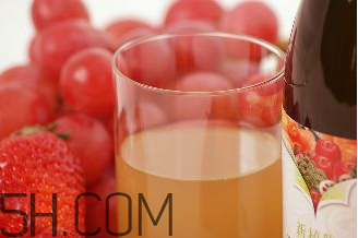 喝酵素拉肚子怎么回事？?jī)和裁磿r(shí)候喝酵素最好？