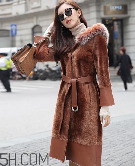 皮毛一體大衣暖和嗎？皮毛一體大衣能過(guò)冬嗎？