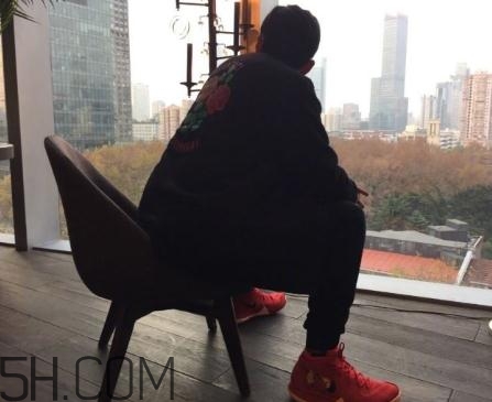 nike kyrie 4 cny中國新年配色發(fā)售時間_多少錢？