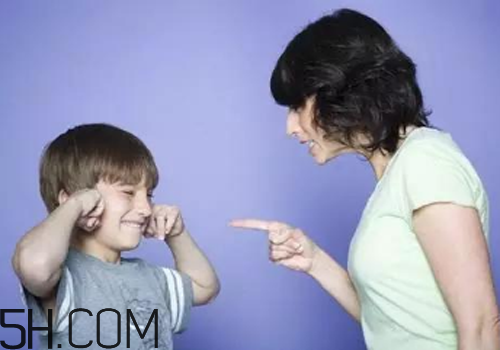 青春期焦慮癥的病因有哪些？患上青春期焦慮癥該怎么辦？