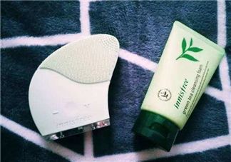 悅詩(shī)風(fēng)吟潔面儀一星期用幾次？悅詩(shī)風(fēng)吟潔面儀使用方法