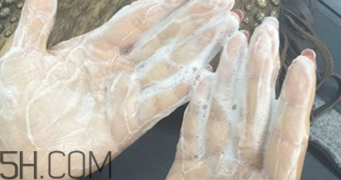 怎么辨別嘉娜寶洗顏粉真假？suisai潔面粉使用方法