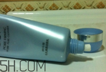 歐詩漫珍珠潔面乳是泡沫潔面嗎？歐詩漫珍珠潔面乳評測