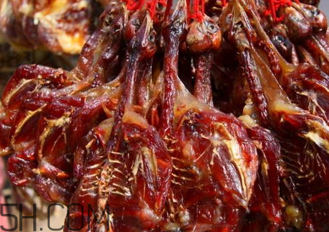 臘鴨發(fā)霉了怎么辦 臘鴨長(zhǎng)毛能吃嗎 臘鴨發(fā)霉了怎么辦 臘鴨長(zhǎng)毛能吃嗎