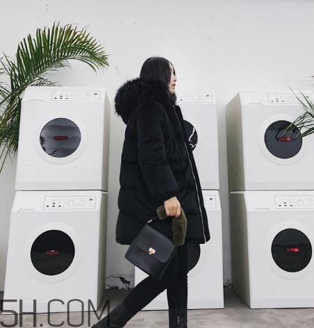 羽絨服含絨量百分之80標準嗎？羽絨服含絨量怎么看？