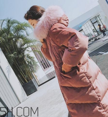 白鴨絨羽絨服多少錢？白鴨絨羽絨服600多貴嗎？