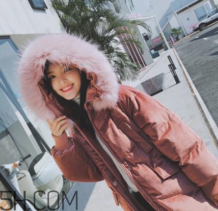 白鴨絨羽絨服多少錢？白鴨絨羽絨服600多貴嗎？