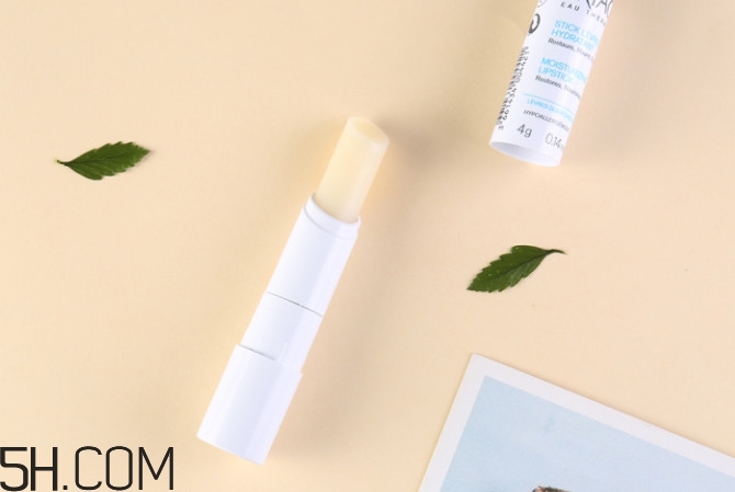 依泉潤唇膏怎么樣 依泉潤唇膏價格 依泉潤唇膏怎么樣 依泉潤唇膏價格