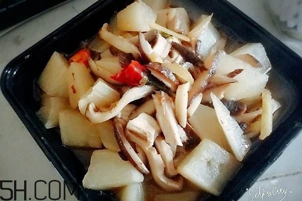 香菇和白蘿卜可以一起吃嗎？香菇和白蘿卜一起吃有什么好處？