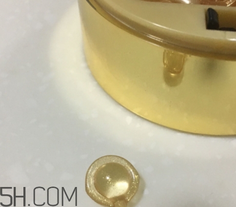 雅頓眼膠可以用在臉上嗎？雅頓眼膠可以涂全臉嗎？