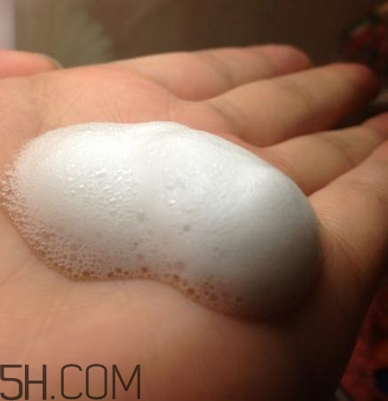 三草兩木卸妝液好用嗎？三草兩木卸妝液測評