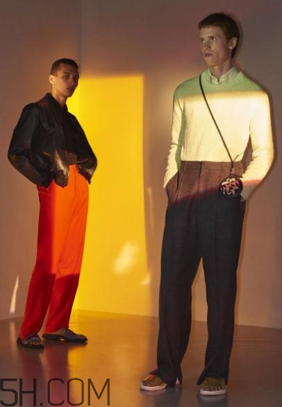 stella mccartney2018春夏系列好看嗎_有哪些款式？