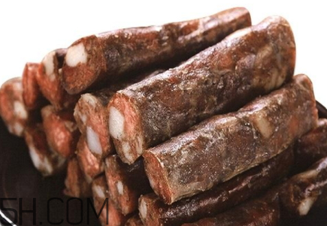 風(fēng)干腸和臘腸的區(qū)別 臘腸和的干腸區(qū)別 風(fēng)干腸和臘腸的區(qū)別 臘腸和的干腸區(qū)別