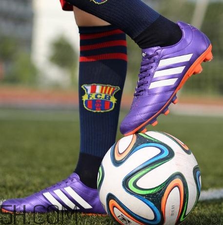 足球鞋磨腳后跟怎么辦？足球鞋磨大腳趾怎么辦？