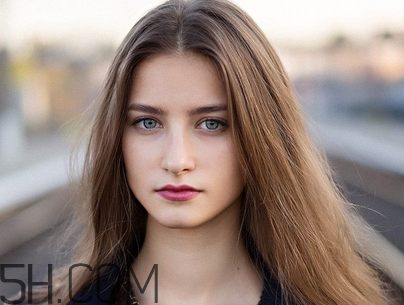 線雕和玻尿酸哪個(gè)好？打完玻尿酸飲食注意事項(xiàng)