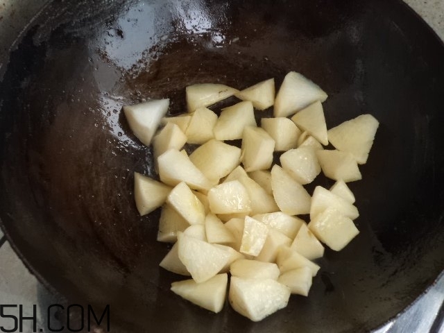 香菇和白蘿卜可以一起吃嗎？香菇和白蘿卜一起吃有什么好處？