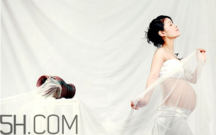 孕晚期的各種不適要怎么解決？關于孕期的傳言哪些是錯誤的？