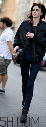 0度穿什么鞋子？零度鞋子怎么搭配？