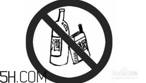 食道癌能吃什么食物？食道癌不能吃什么食物？