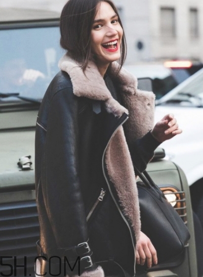 0度穿什么上衣？零度穿什么外套？