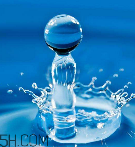 雙氧水是生理鹽水嗎？雙氧水是碘伏嗎？