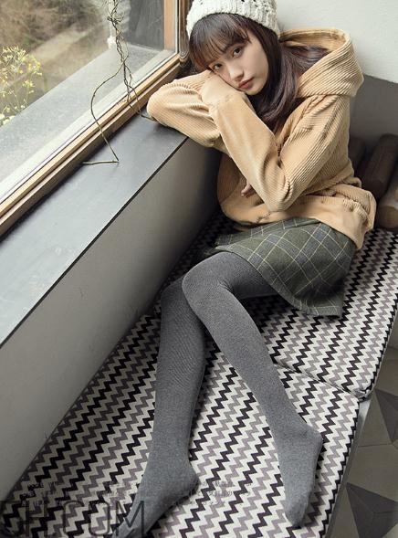 冬天穿裙子下面怎么穿？冬天穿裙子腿冷怎么辦？