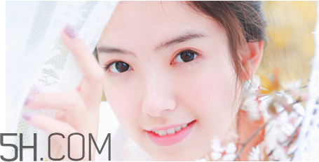 臉上有痘痘能打水光針嗎？打水光針的作用與副作用