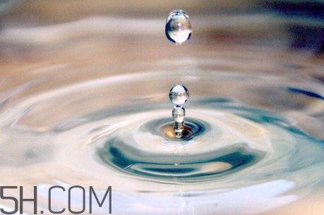 雙氧水能治灰指甲嗎？雙氧水能殺死真菌嗎？